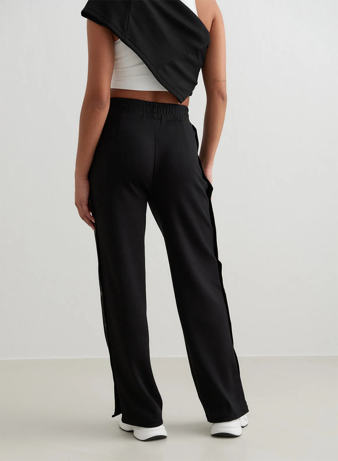 Black Comfy Modal Buttoned Pants