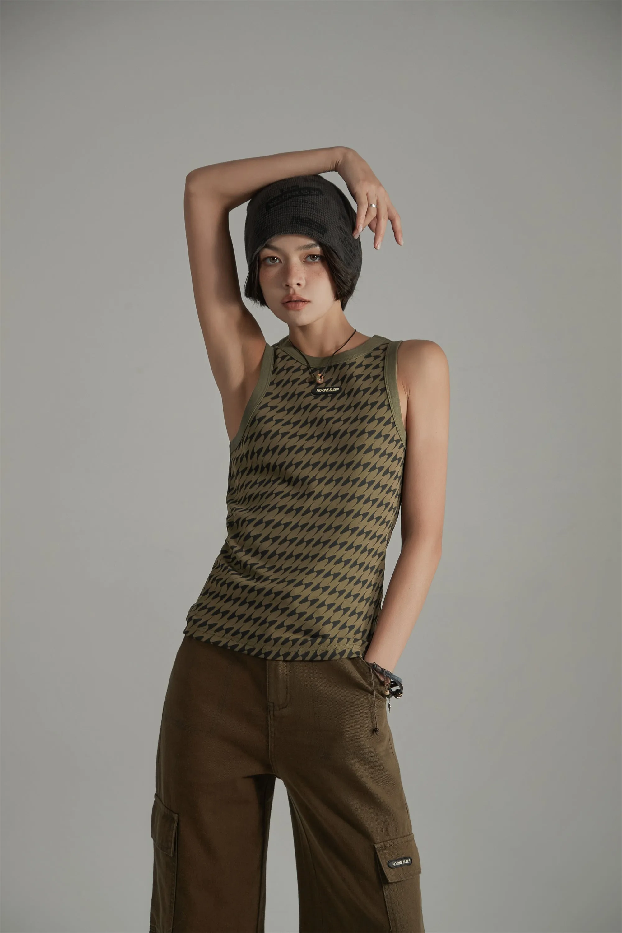 Color Contrast Trendy Slim Sleeveless Top