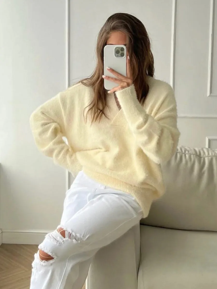 Doris Soft V-neck Loose Knitted Woman Sweater