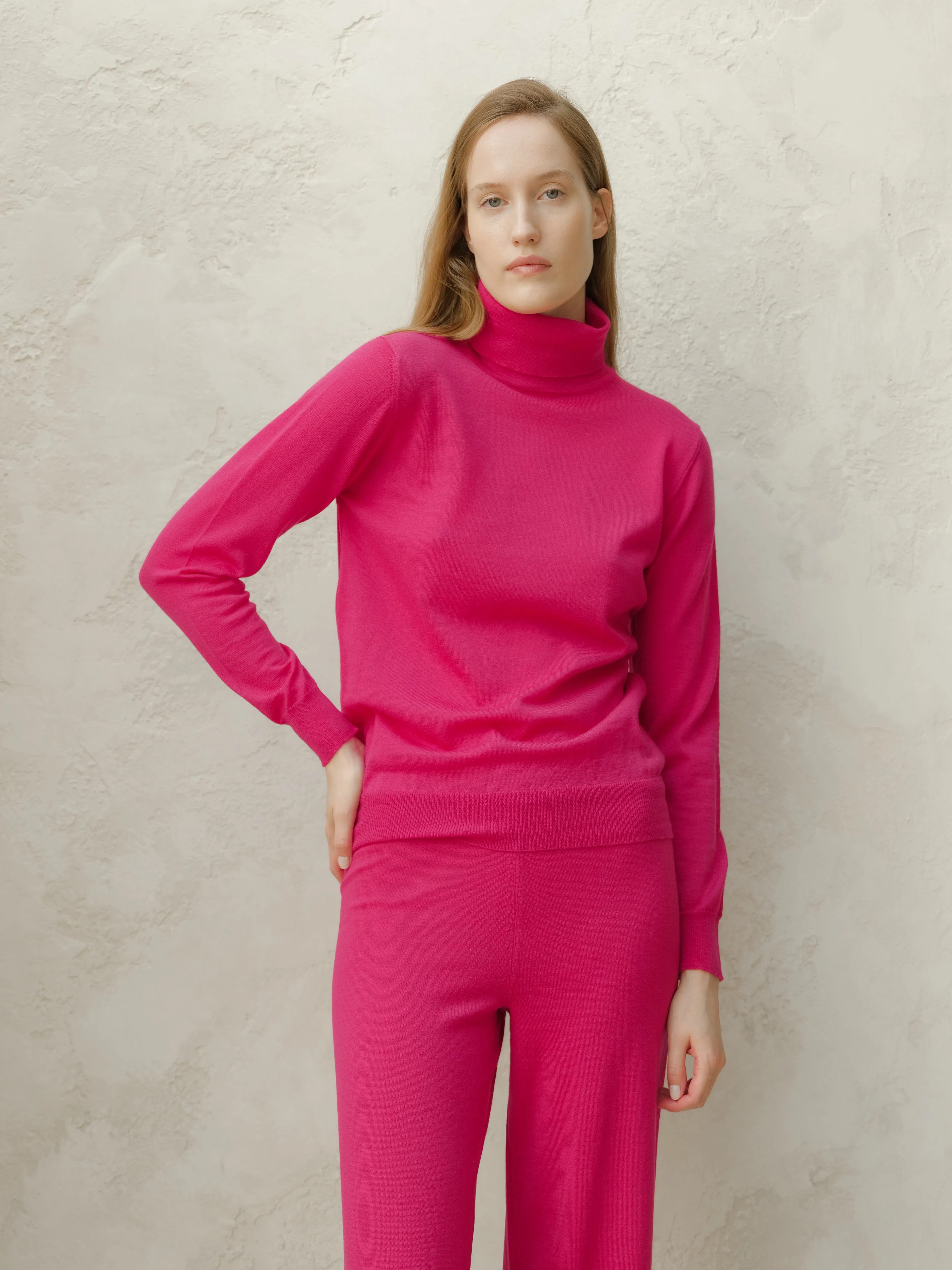 Extra Fine Merino Turtleneck Sweater