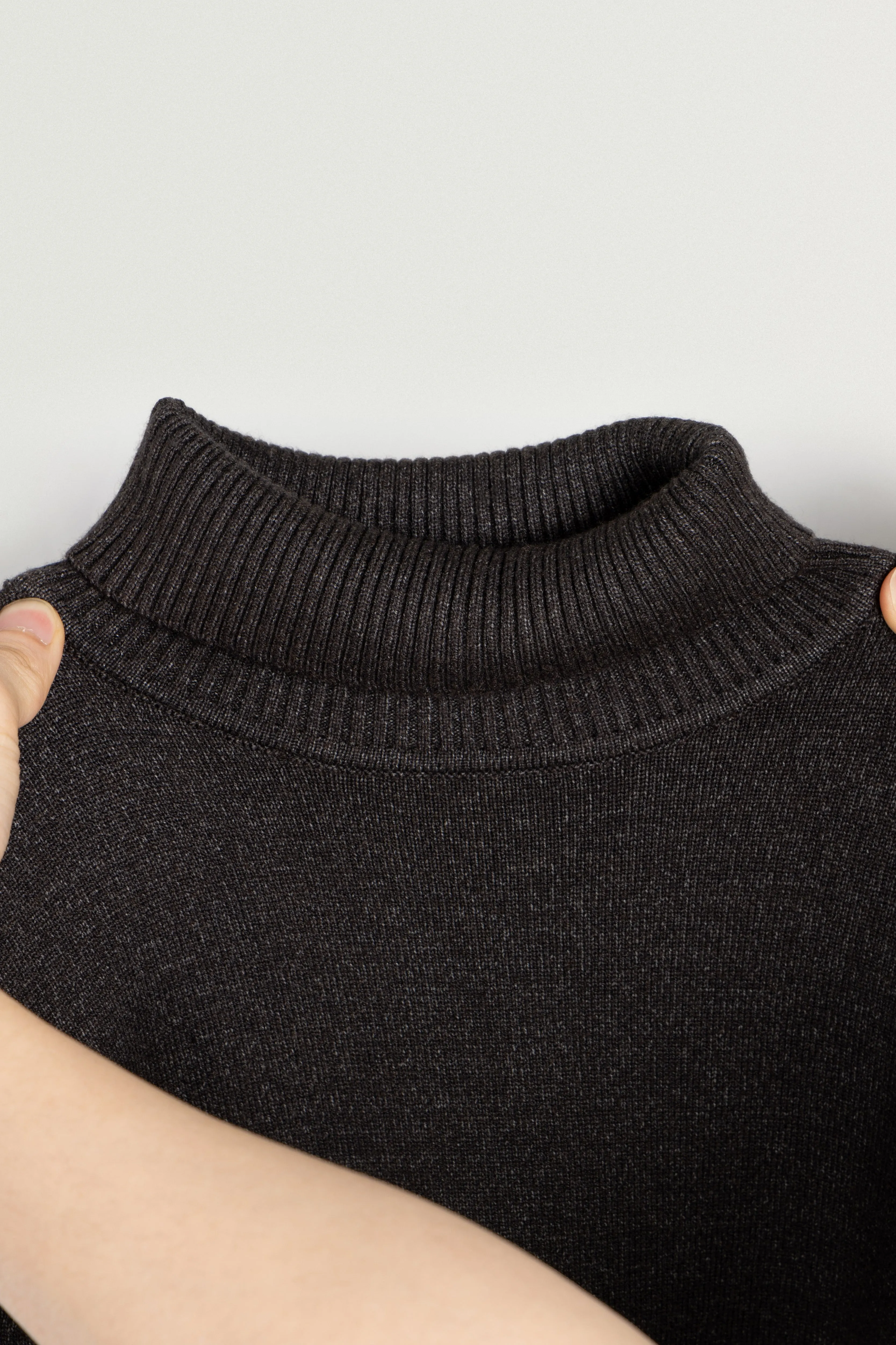 X RAY Boy's Turtleneck Sweater, Soft Slim Fit Middleweight Pullover Sweaters